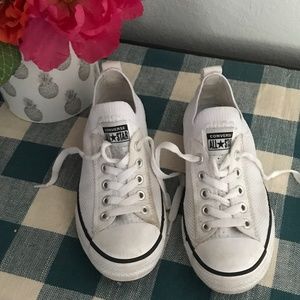 Girls Size 2 - Converse All*Star